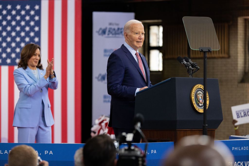 Senate Democratic hopefuls polling ahead of Biden in key 2024 battleground states: survey