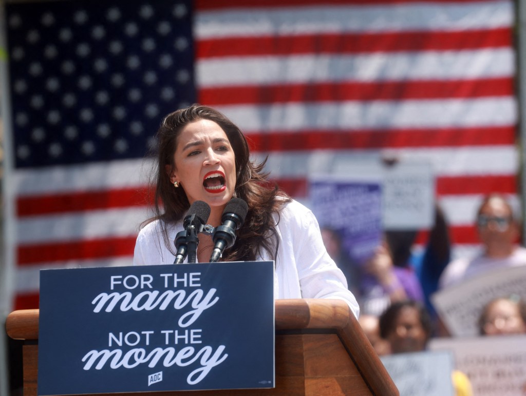 Rep. Alexandria Ocasio-Cortez knocks Democratic colleagues for privately raising concerns about Biden: ‘That’s Bulls–t!’