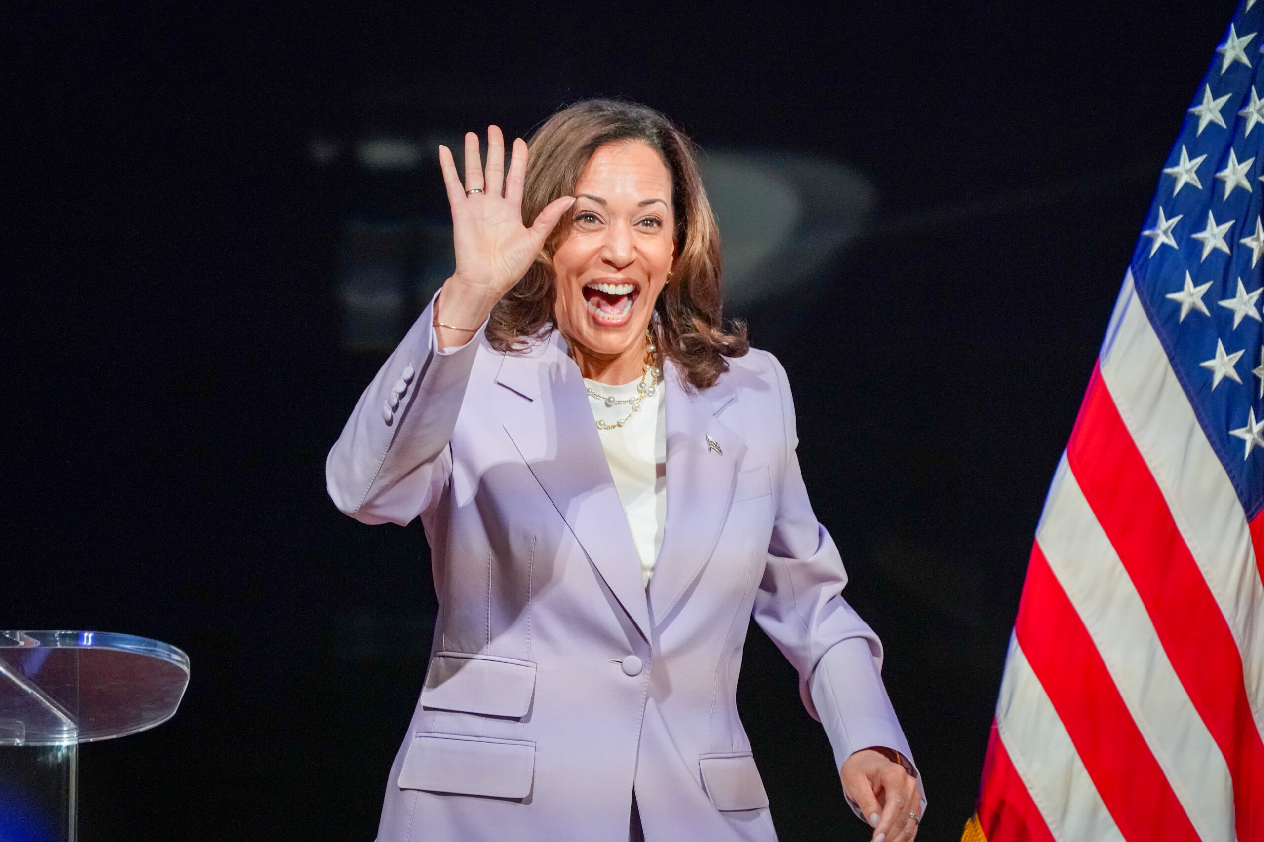 Dems are kidding themselves: Kamala is a terrible — and terribly awkward — candidate