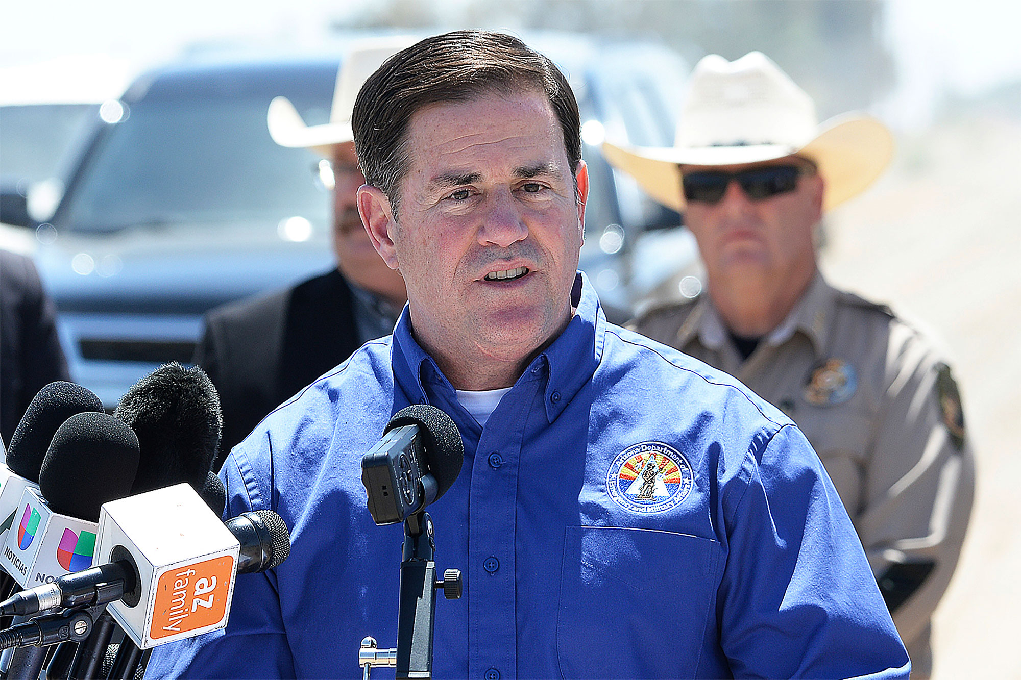 Former AZ Gov. Doug Ducey says Harris must ‘answer for’ failed border policies on the campaign trail