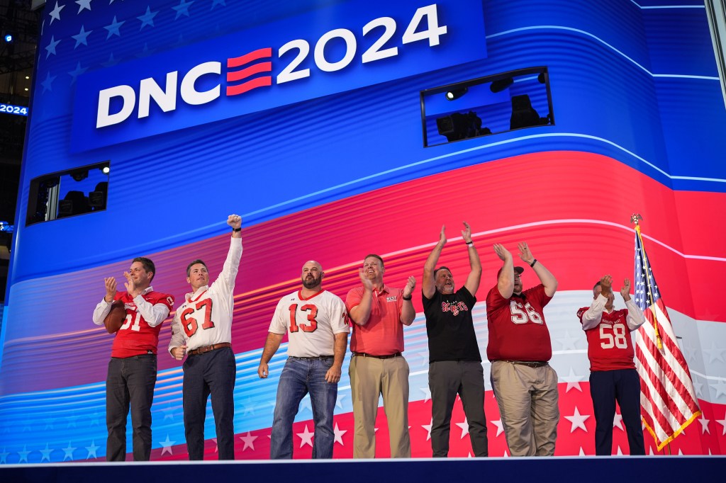 Tim Walz’s coaching history called out after ex-football players hit DNC stage: ‘It’s strange’