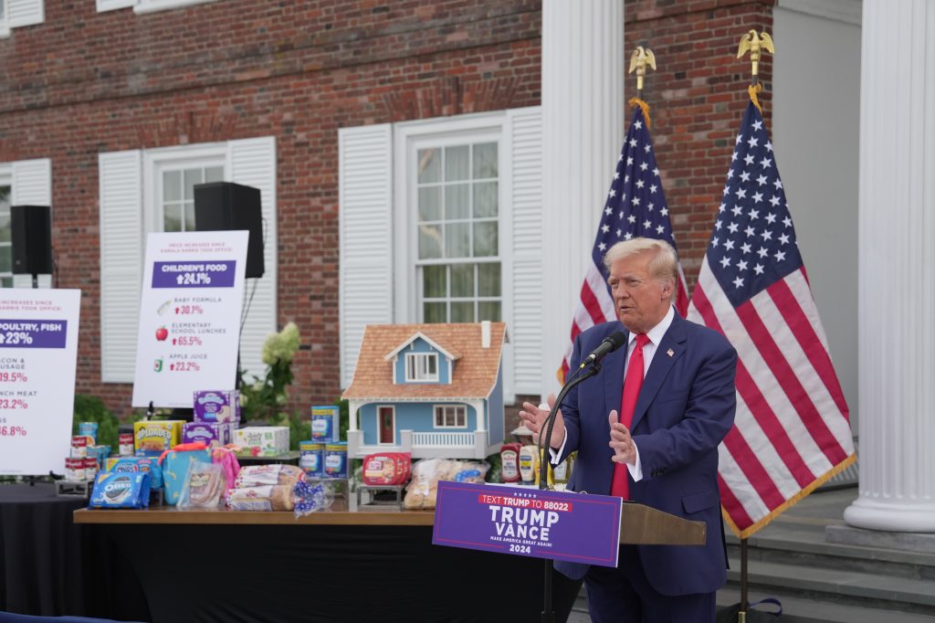 Trump blasts Kamala Harris’ high grocery prices, slams her economic agenda as ‘Maduro plan’