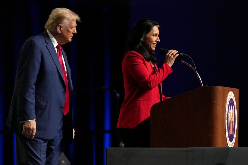 Ex-Dem Rep. Tulsi Gabbard endorses Trump in surprise appearance at Michigan event