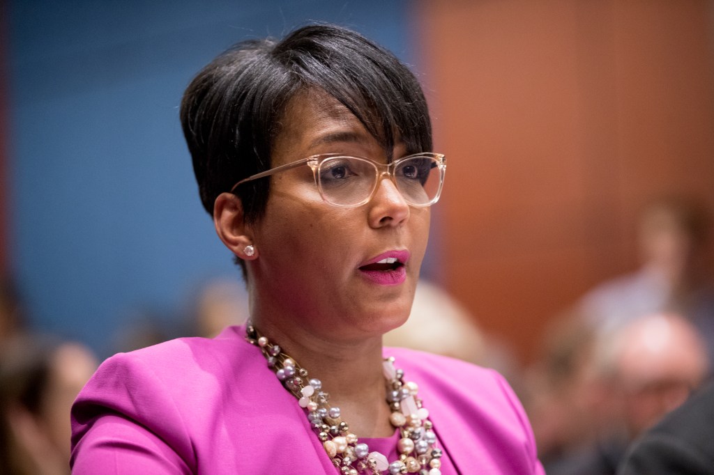 Kamala Harris adviser Keisha Lance Bottoms offers lame excuse for VP’s press dodging: ‘She’s a very busy person’ 