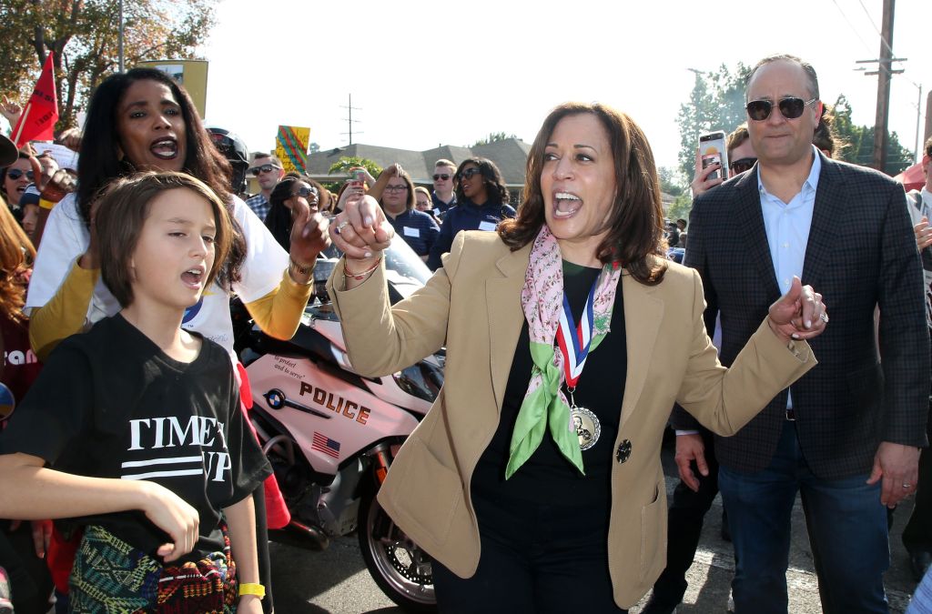 Kamala Harris chants ‘Down with deportation’ in resurfaced video