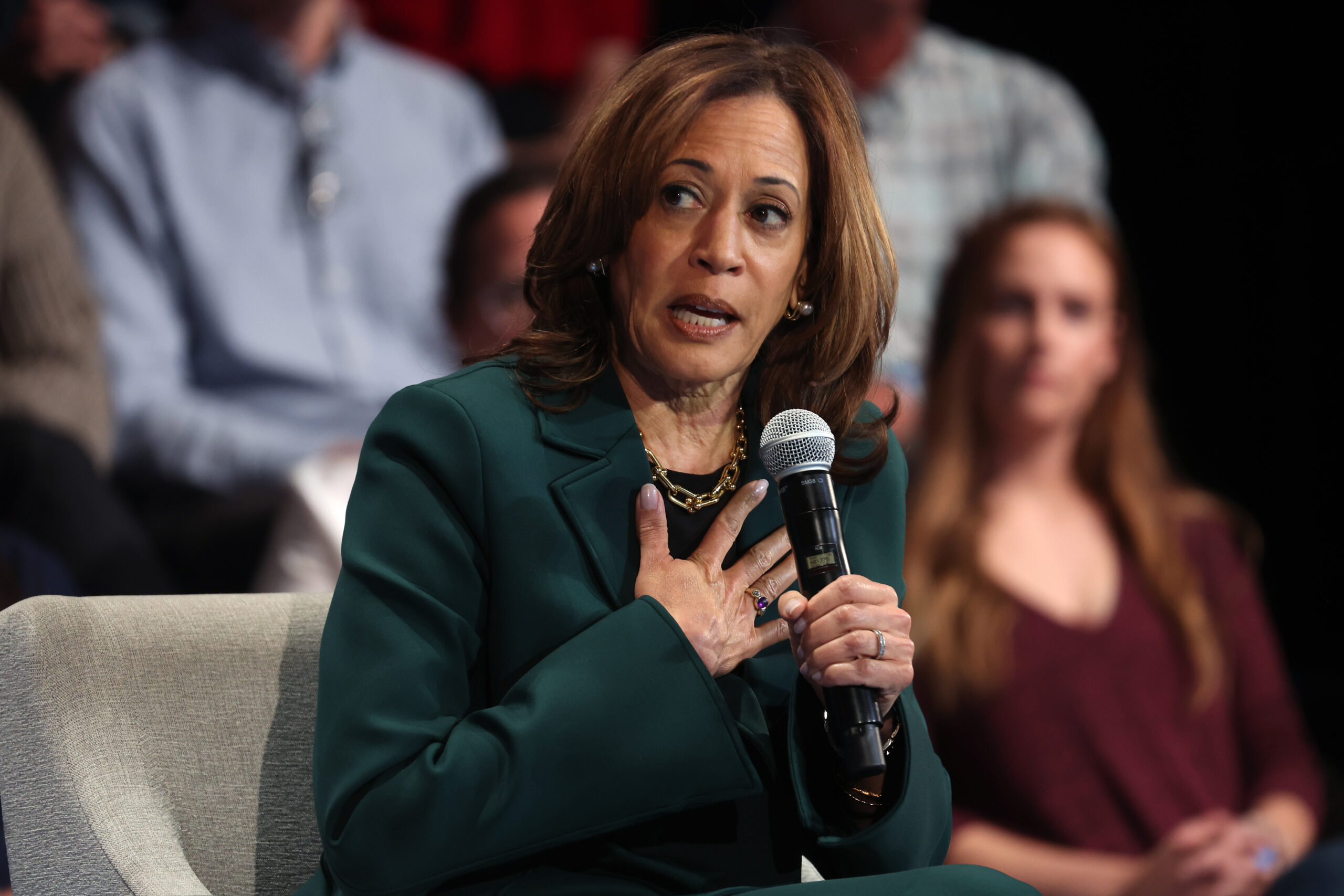 Kamala Harris cackles that she’s ‘not eating gummies’ to cope with election stress