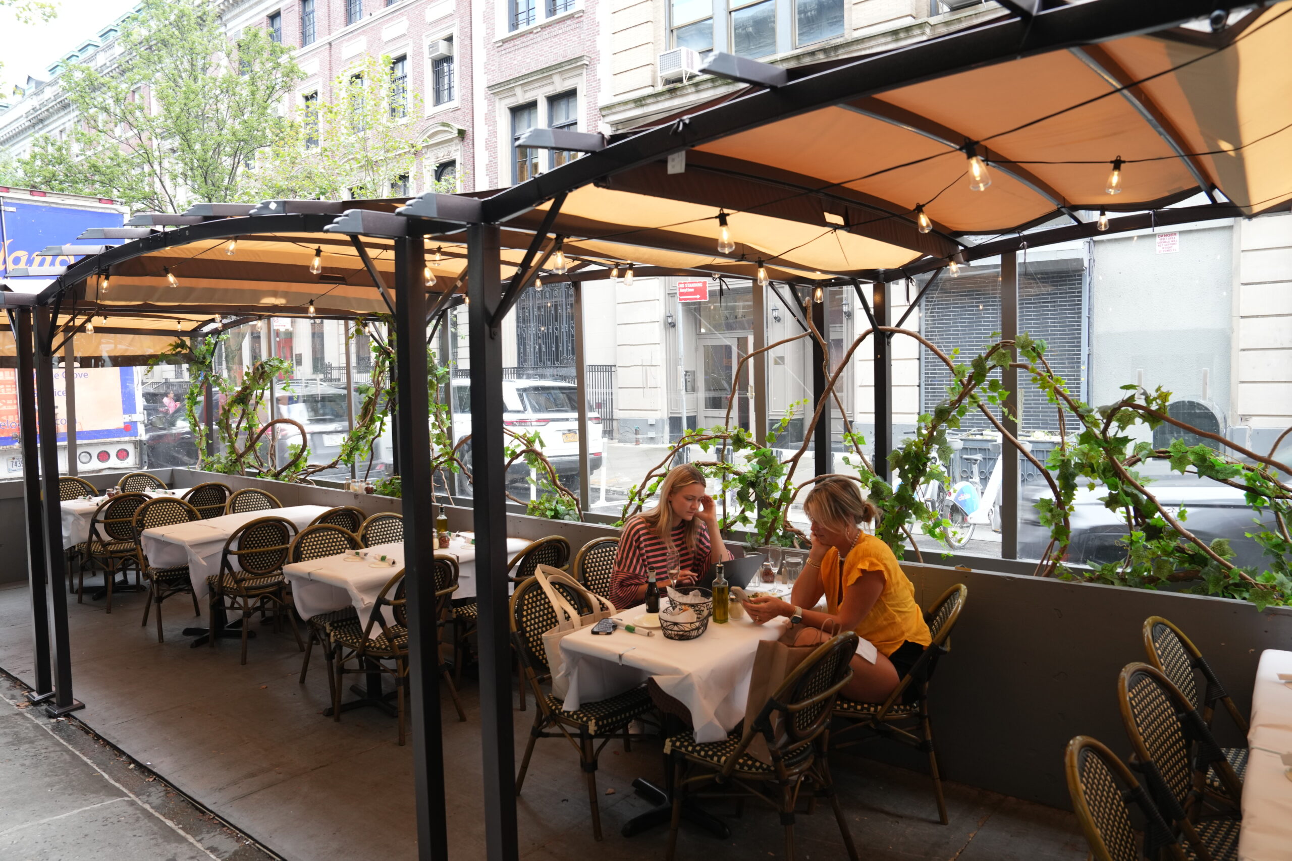 NYC’s outdoor dining boom really is coming to an end — and owners blame new city rules: poll