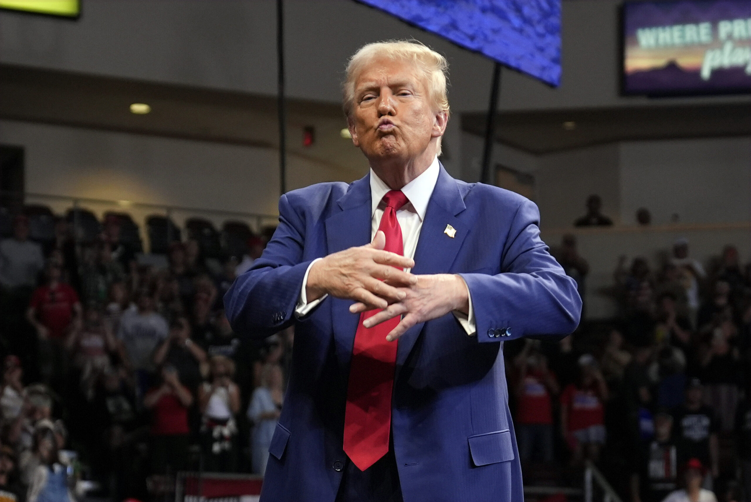 Trump pauses mid-rally in Arizona as he’s stunned by female supporter: ‘I’m not allowed to call you a beautiful woman’