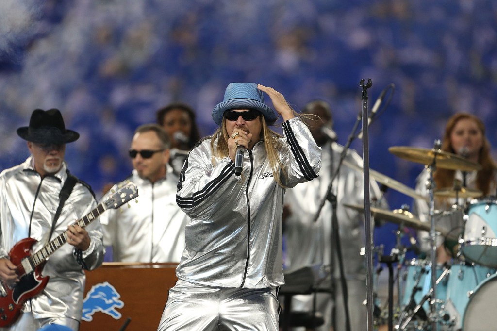 Eminem and Kid Rock put politics aside for a common cause: the surging Detroit Lions