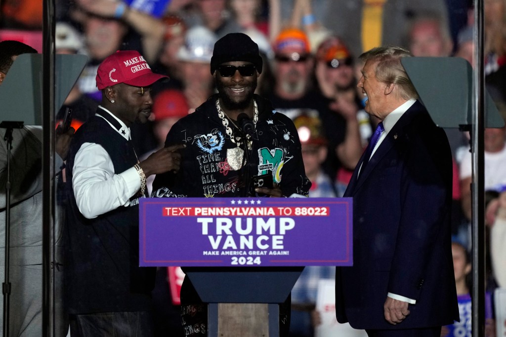 Trump touts fracking at  Pa. rally with NFL stars Antonio Brown and Le’Veon Bell