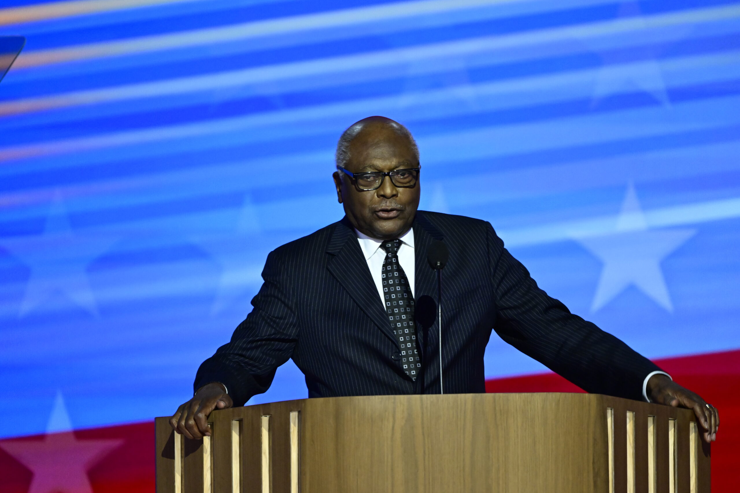 White House blames Rep. Jim Clyburn for convincing Biden to pardon Hunter