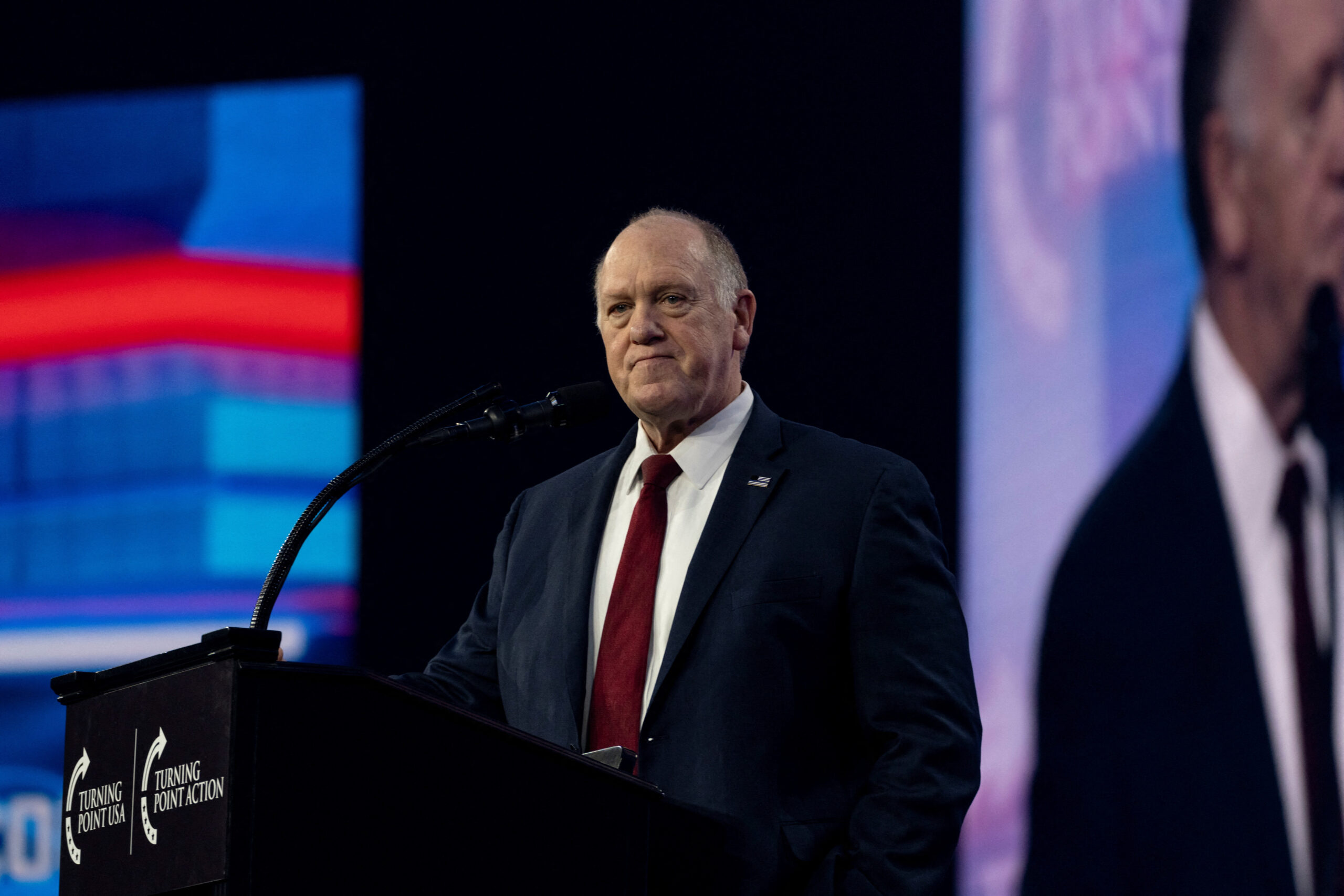 Border czar Tom Homan reacts to Selena Gomez’s viral post sobbing over ICE raids